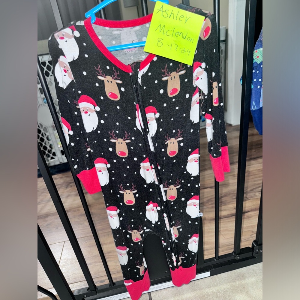 Bums and Roses 12-18 Romper Santa